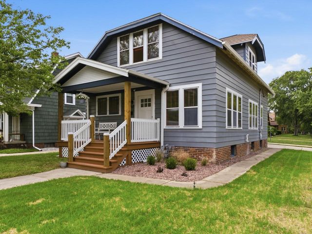 904 Bell AVENUE, Sheboygan, WI 53083