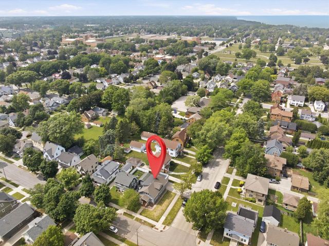 904 Bell AVENUE, Sheboygan, WI 53083