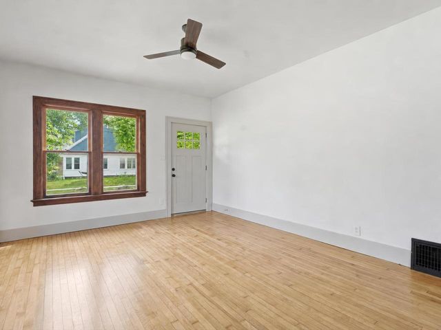 904 Bell AVENUE, Sheboygan, WI 53083