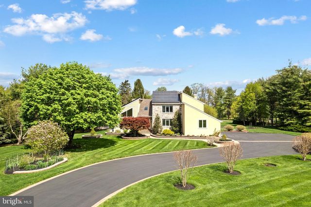 855 DOLINGTON RD, Newtown, PA 18940