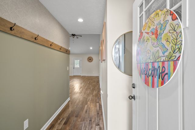 40 Daffodil Dr, Tullahoma, TN 37388