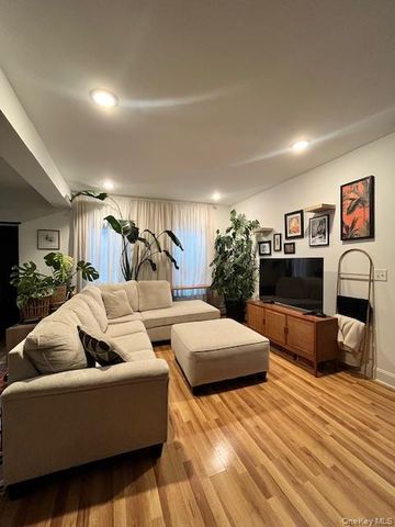 146 Smith Street, Poughkeepsie, NY 12601
