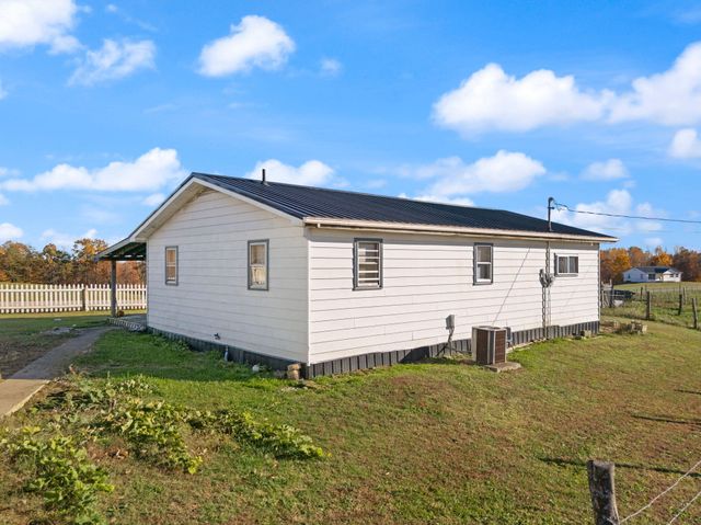 4129 Betty Gap Ridge Road, Denniston, KY 40316