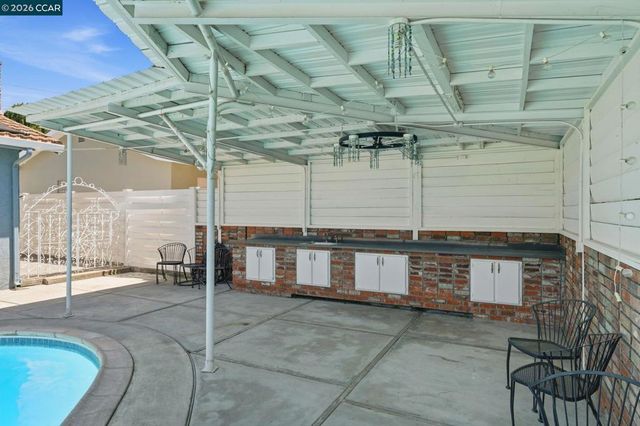 4006 Boulder Dr, Antioch, CA 94509