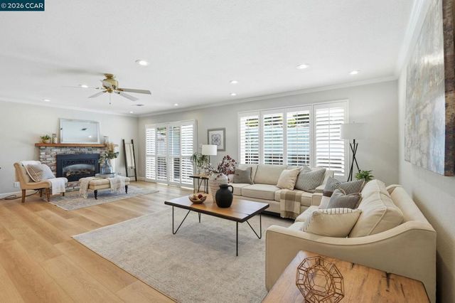 4006 Boulder Dr, Antioch, CA 94509