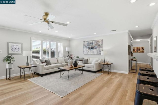 4006 Boulder Dr, Antioch, CA 94509