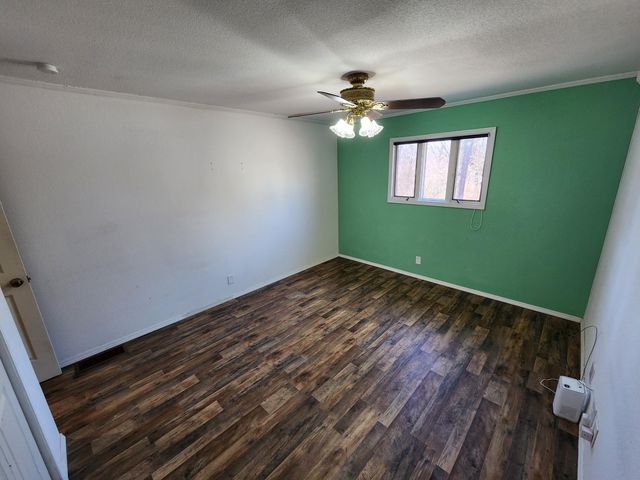 1000 Hickory Street, Cassville, MO 65625