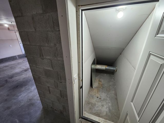 1000 Hickory Street, Cassville, MO 65625