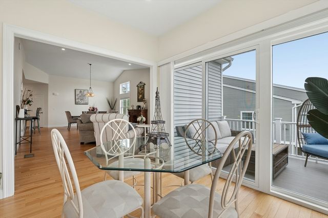 44 Logans Run 44, Millbury, MA 01527