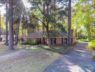 1109 Jonquil Dr, Longview, TX 75601