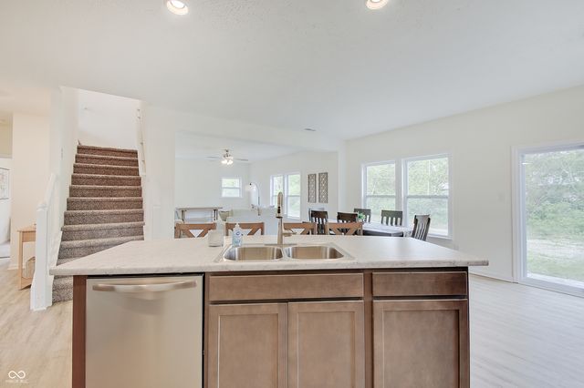 10603 N Country View Way, Mooresville, IN 46158