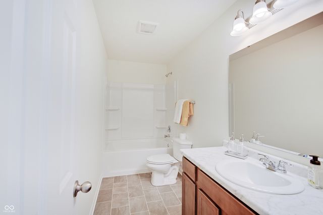 10603 N Country View Way, Mooresville, IN 46158