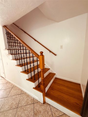11306 Lovebird Lane, Houston, TX 77067