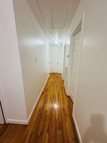 11306 Lovebird Lane, Houston, TX 77067
