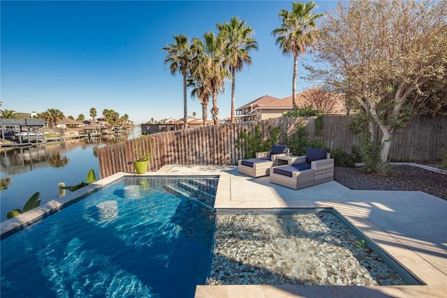 15637 Cruiser St B, Corpus Christi, TX 78418