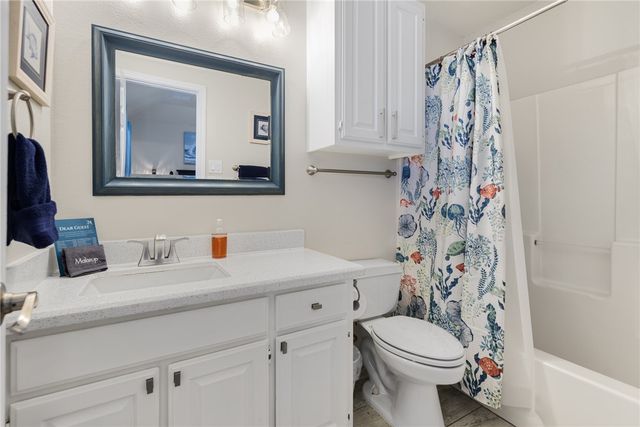 15637 Cruiser St B, Corpus Christi, TX 78418