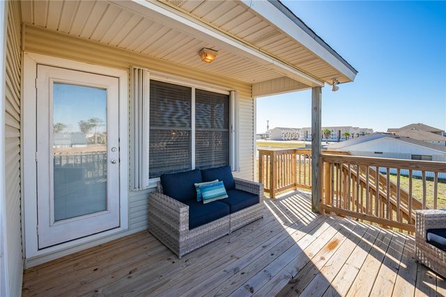 15637 Cruiser St B, Corpus Christi, TX 78418