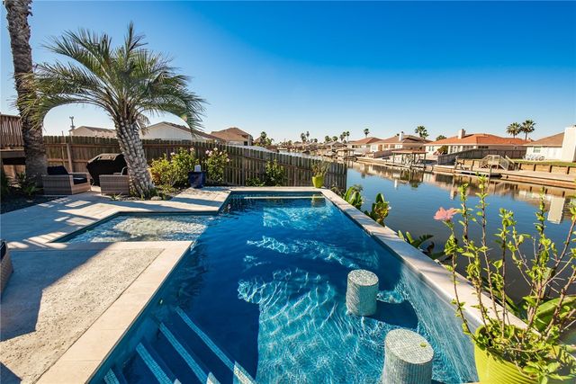 15637 Cruiser St B, Corpus Christi, TX 78418