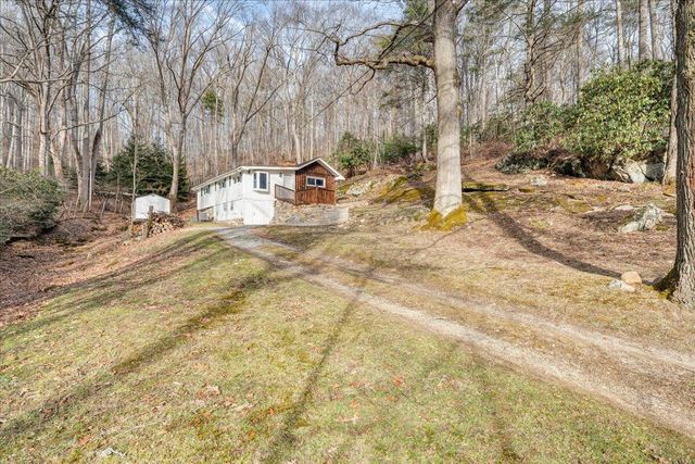 1203 Bottom Creek LN, Bent Mountain, VA 24059