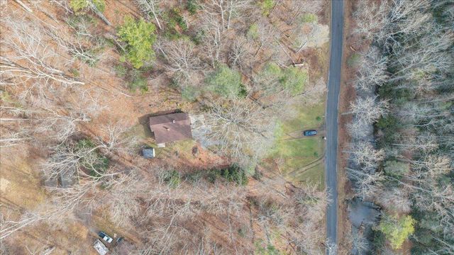 1203 Bottom Creek LN, Bent Mountain, VA 24059