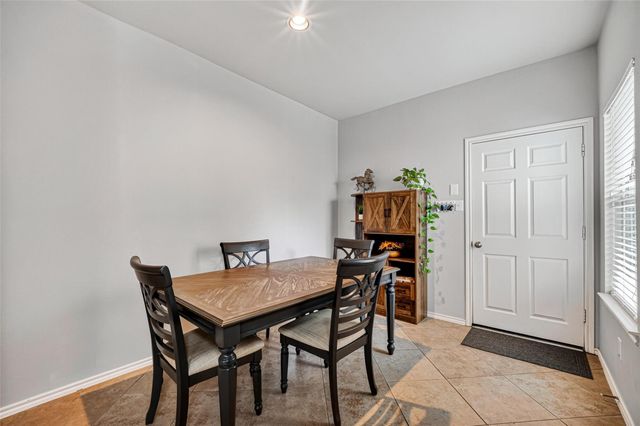 1911 Kemah Village Drive, Kemah, TX 77565
