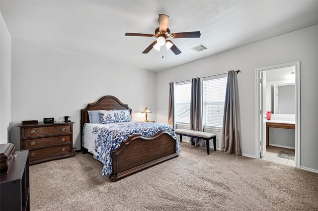 1911 Kemah Village Drive, Kemah, TX 77565