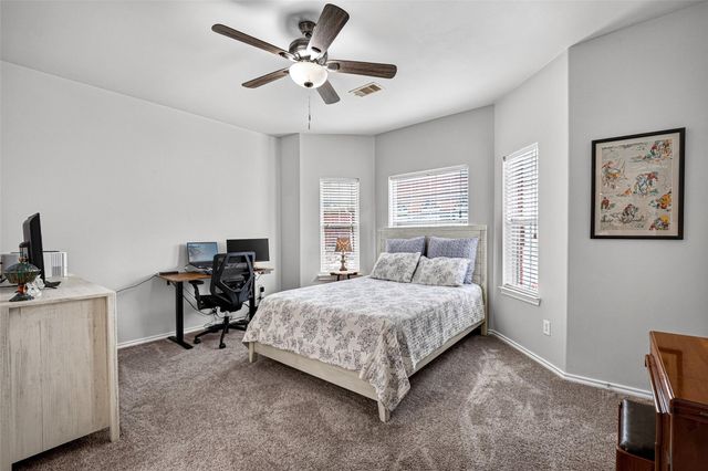 1911 Kemah Village Drive, Kemah, TX 77565