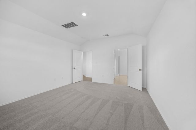 209 Donnington DR, Hutto, TX 78634