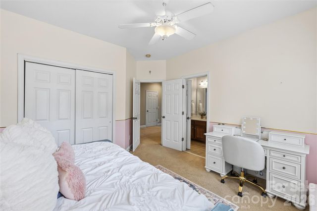 4361 Queensbury Drive, Harrisburg, NC 28075