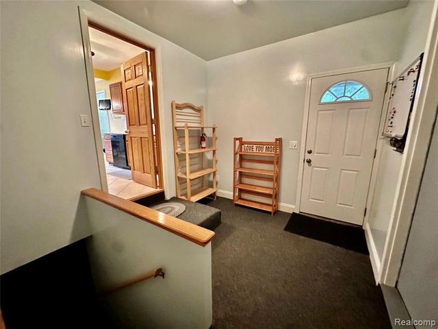 3404 Rockhaven Avenue, Rochester Hills, MI 48309