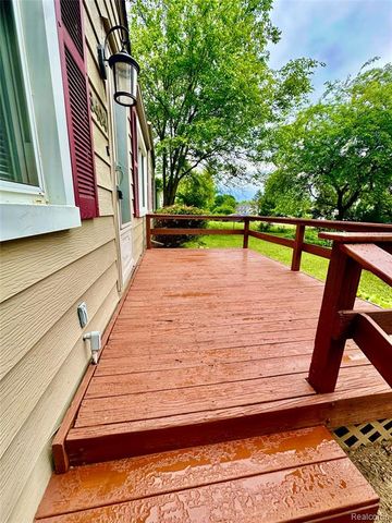3404 Rockhaven Avenue, Rochester Hills, MI 48309