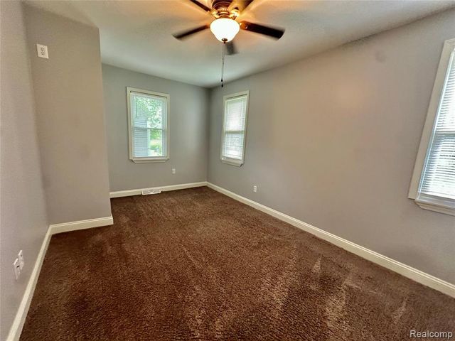 3404 Rockhaven Avenue, Rochester Hills, MI 48309
