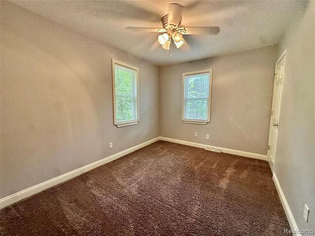 3404 Rockhaven Avenue, Rochester Hills, MI 48309