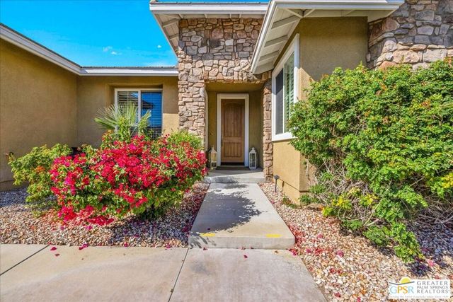 2 Lake Tahoe Drive, Rancho Mirage, CA 92270