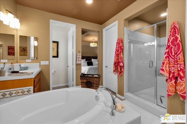 2 Lake Tahoe Drive, Rancho Mirage, CA 92270