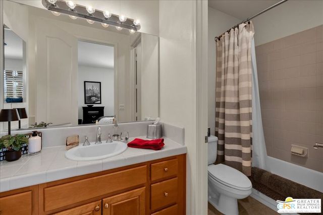 2 Lake Tahoe Drive, Rancho Mirage, CA 92270