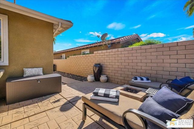 2 Lake Tahoe Drive, Rancho Mirage, CA 92270