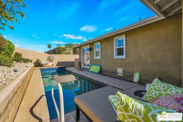 2 Lake Tahoe Drive, Rancho Mirage, CA 92270