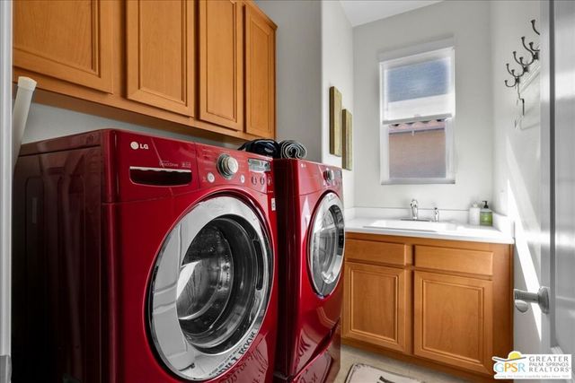 2 Lake Tahoe Drive, Rancho Mirage, CA 92270