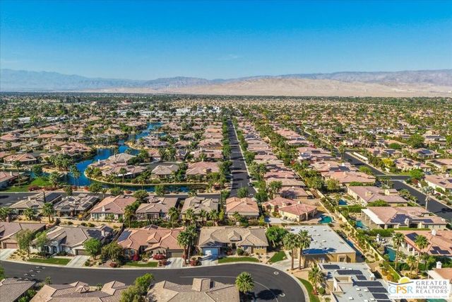 2 Lake Tahoe Drive, Rancho Mirage, CA 92270