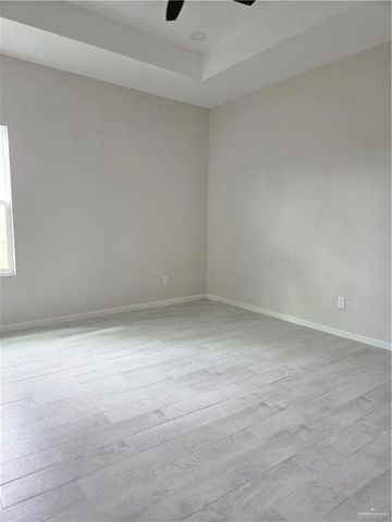 203 E Royal Palm Drive A, Mercedes, TX 78570