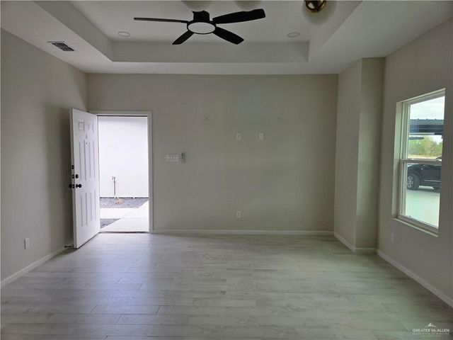 203 E Royal Palm Drive A, Mercedes, TX 78570