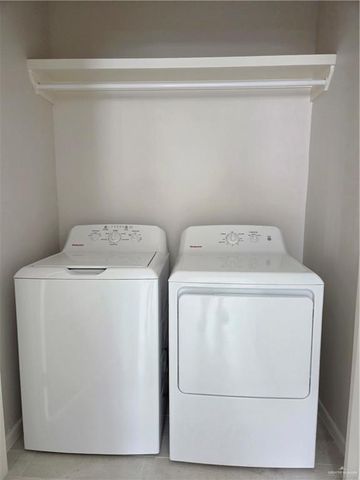 203 E Royal Palm Drive A, Mercedes, TX 78570