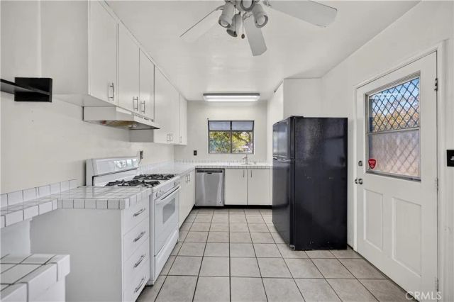 3483 N Los Coyotes Diagonal, Long Beach, CA 90808