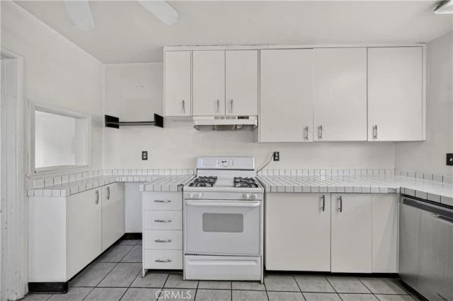 3483 N Los Coyotes Diagonal, Long Beach, CA 90808
