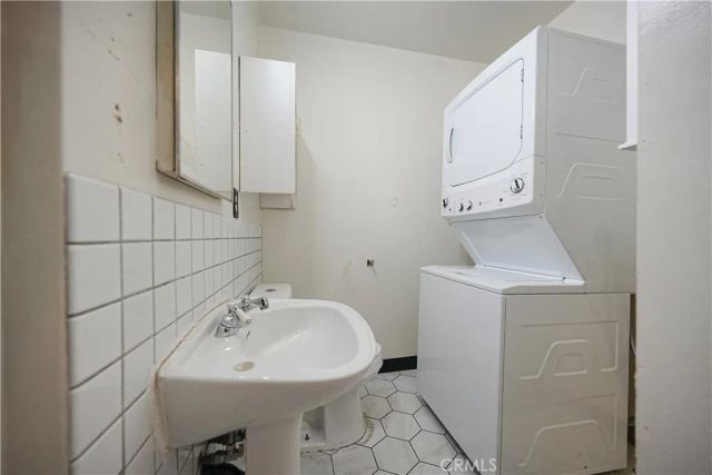 3483 N Los Coyotes Diagonal, Long Beach, CA 90808