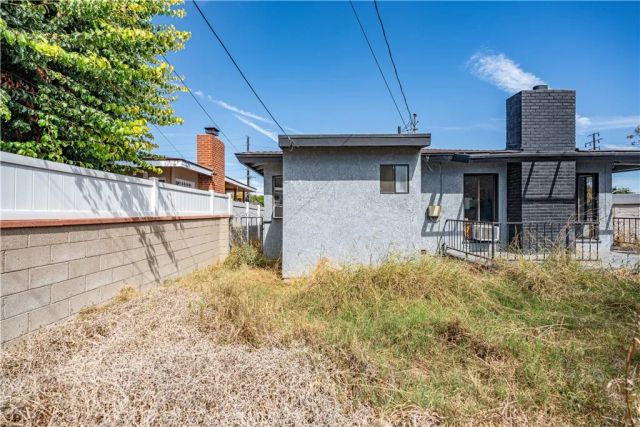 3483 N Los Coyotes Diagonal, Long Beach, CA 90808