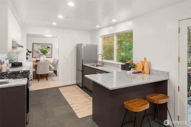 11704 NE 145th Street, Kirkland, WA 98034