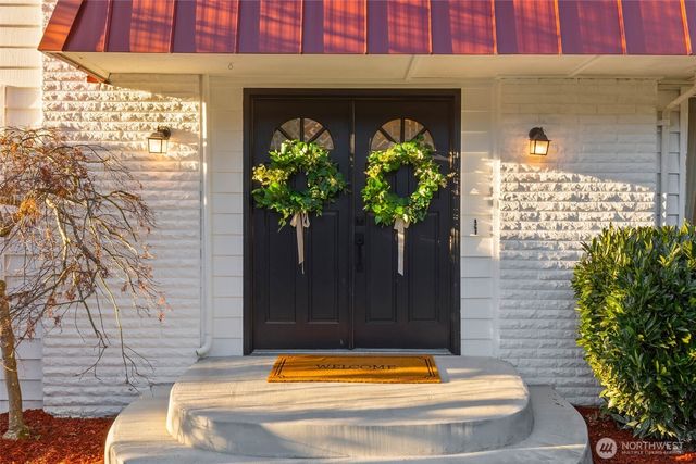 11704 NE 145th Street, Kirkland, WA 98034