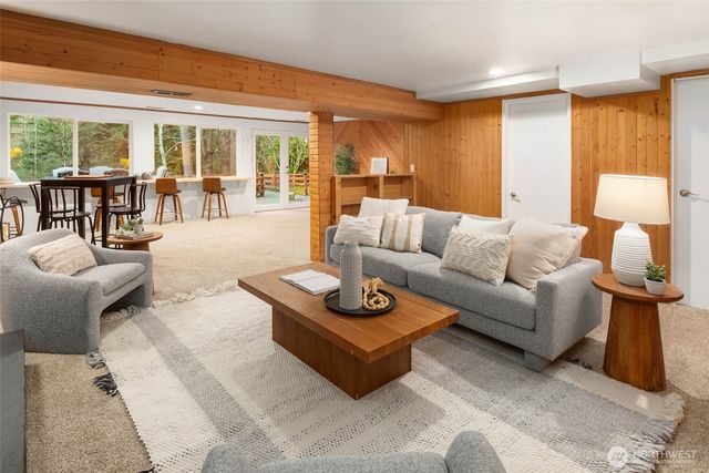 11704 NE 145th Street, Kirkland, WA 98034